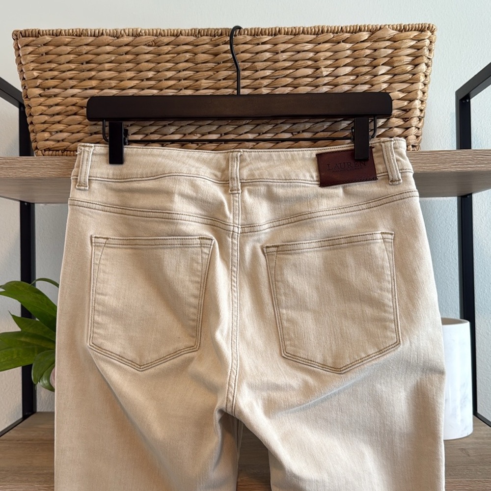 Lauren Ralph Lauren Mid-Rise Premiere Straight Leg Beige Jeans, 6 - Picture 5 of 9
